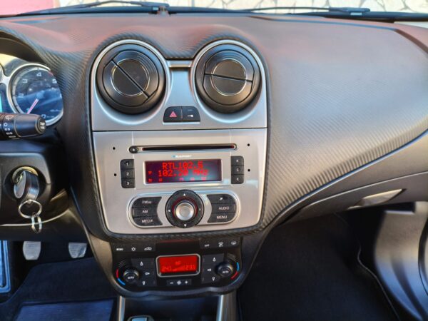 Alfa Romeo MiTo 1.3 JTDm 16V 90 CV Distinctive - immagine 17