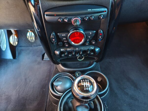 Mini Cooper D Countryman 1.6 ALL4 - immagine 19