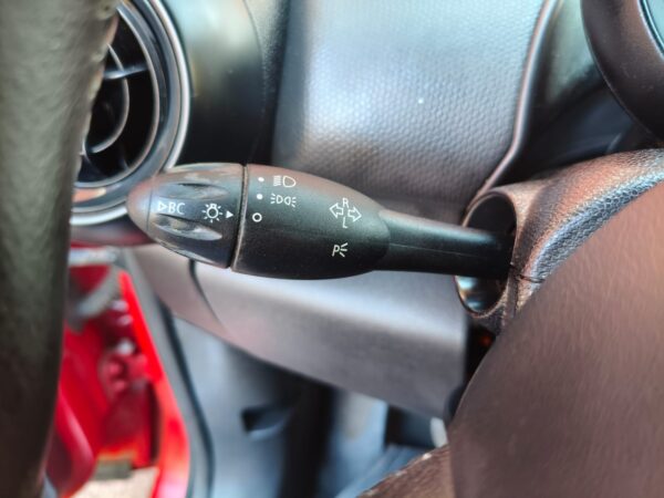Mini Cooper D Countryman 1.6 - immagine 13