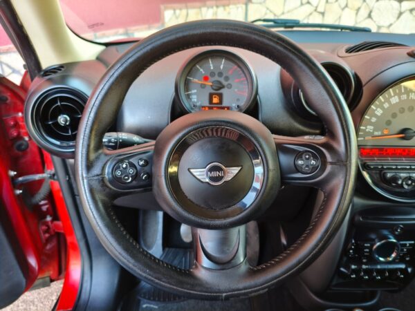 Mini Cooper D Countryman 1.6 - immagine 12