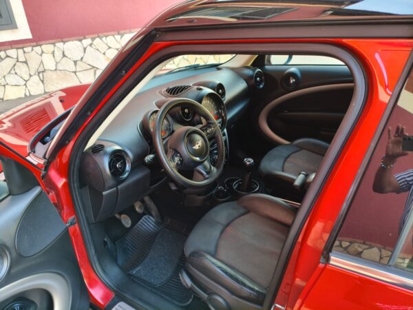 Mini Cooper D Countryman 1.6 - immagine 11