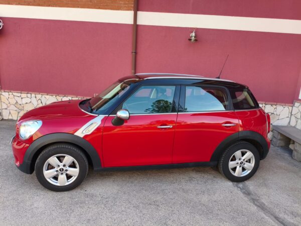 Mini Cooper D Countryman 1.6 - immagine 7