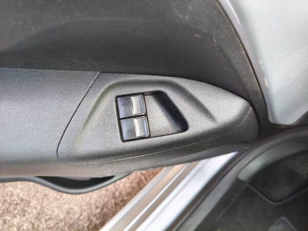 Citroen C1 VTi 68 5 porte Shine - immagine 16