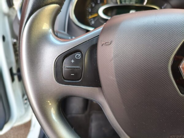 Renault Clio 1.5 dCi 8V 75CV 5 porte Costume Natio - immagine 13