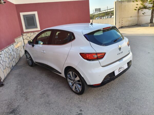 Renault Clio 1.5 dCi 8V 75CV 5 porte Costume Natio - immagine 5