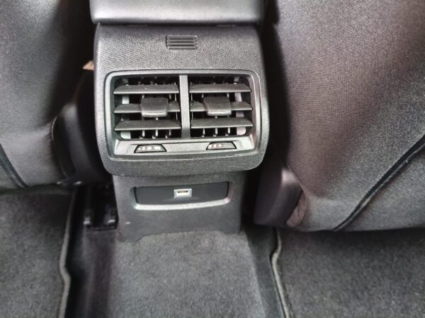 Citroen C4 BlueHDi 130 S&S EAT8 Feel Pack - immagine 25