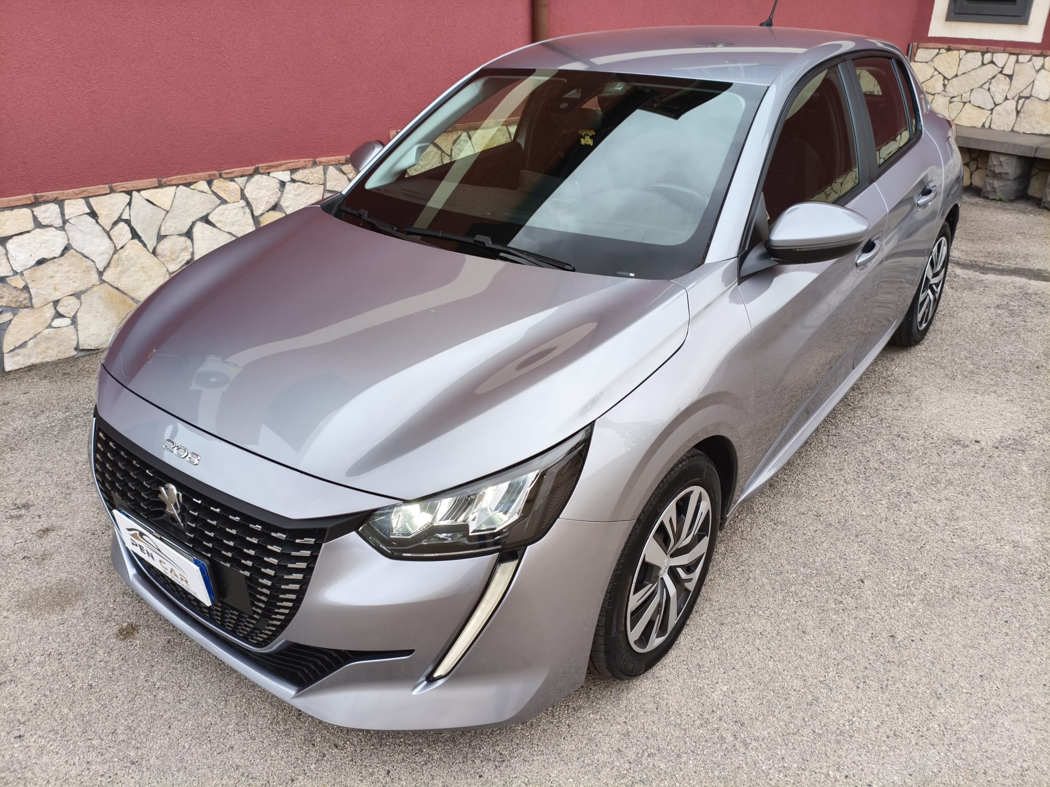 Peugeot 208 PureTech 75 Stop&Start 5 porte Active - immagine 3