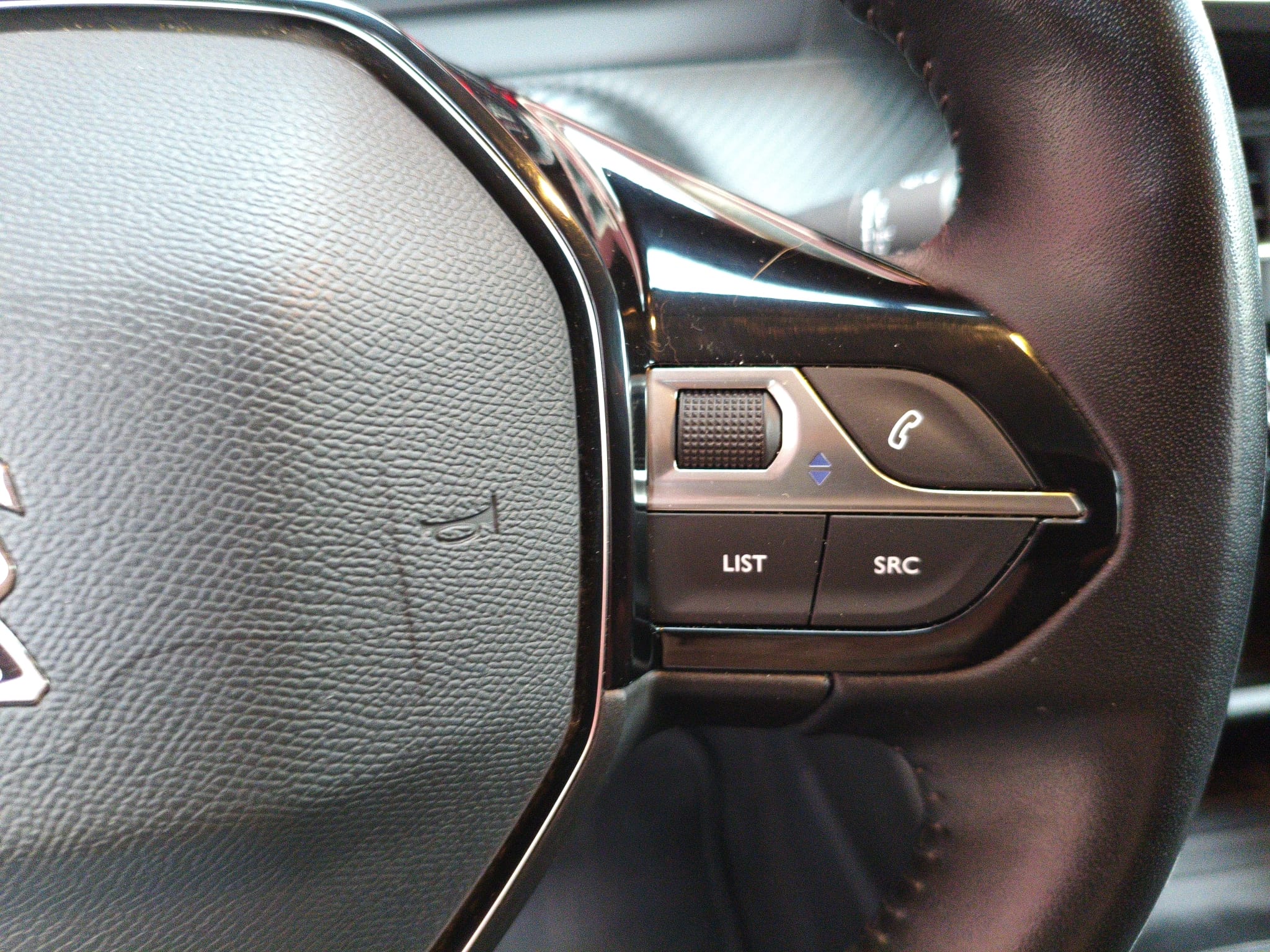 Peugeot 208 PureTech 75 Stop&Start 5 porte Active - immagine 14