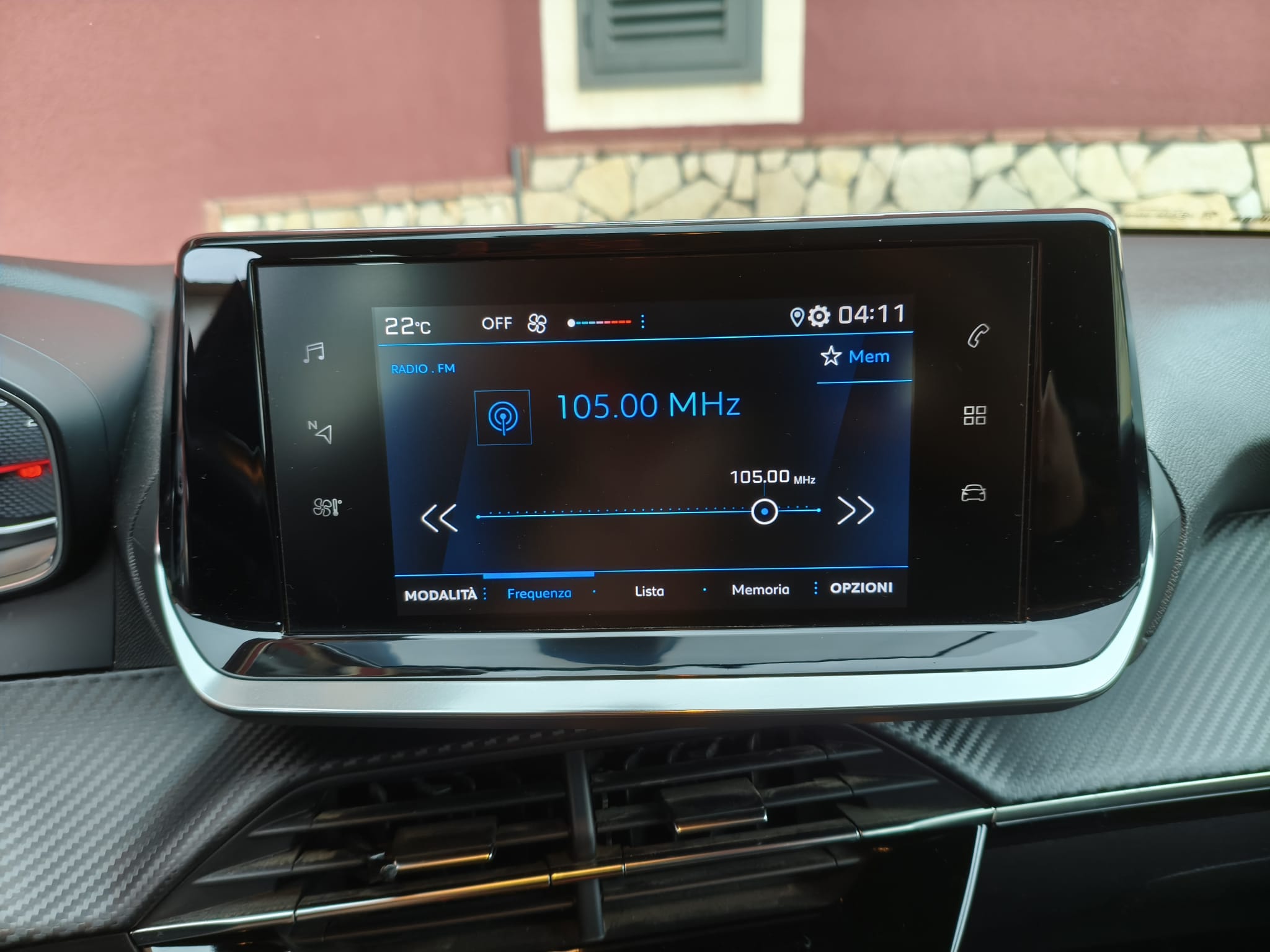 Peugeot 208 PureTech 75 Stop&Start 5 porte Active - immagine 18