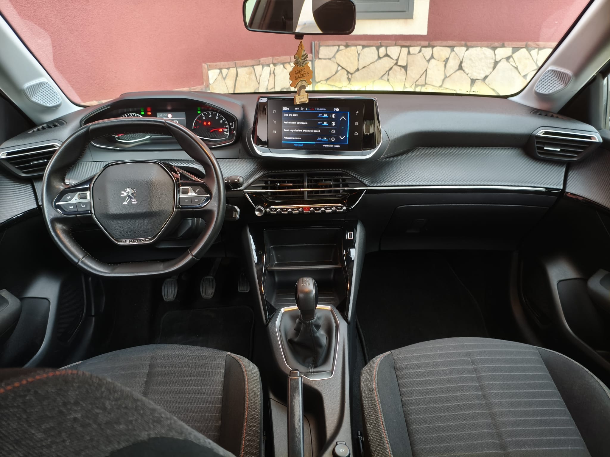 Peugeot 208 PureTech 75 Stop&Start 5 porte Active - immagine 8