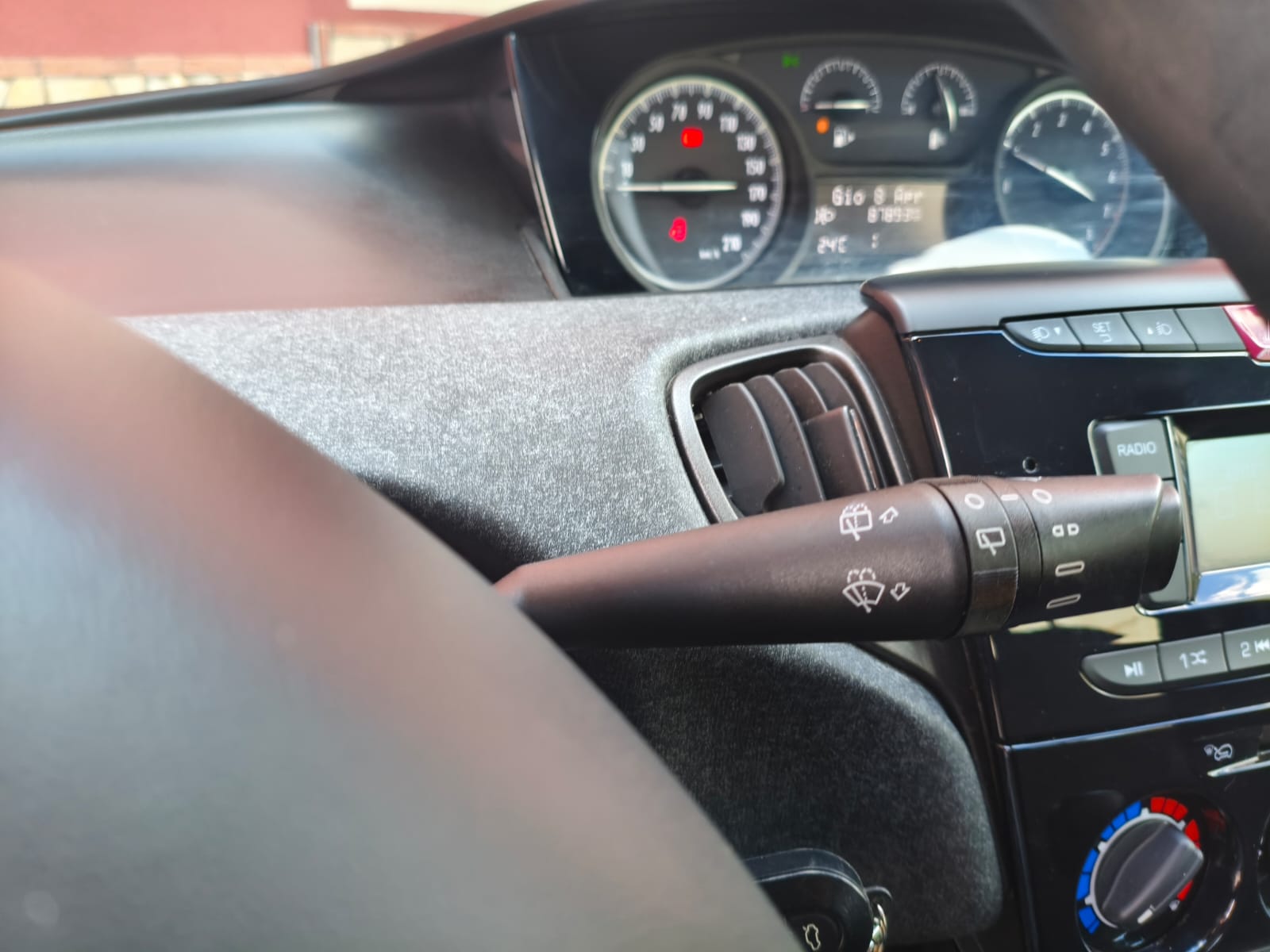 Lancia Ypsilon 1.0 FireFly 5 porte S&S Hybrid UnYc - immagine 16