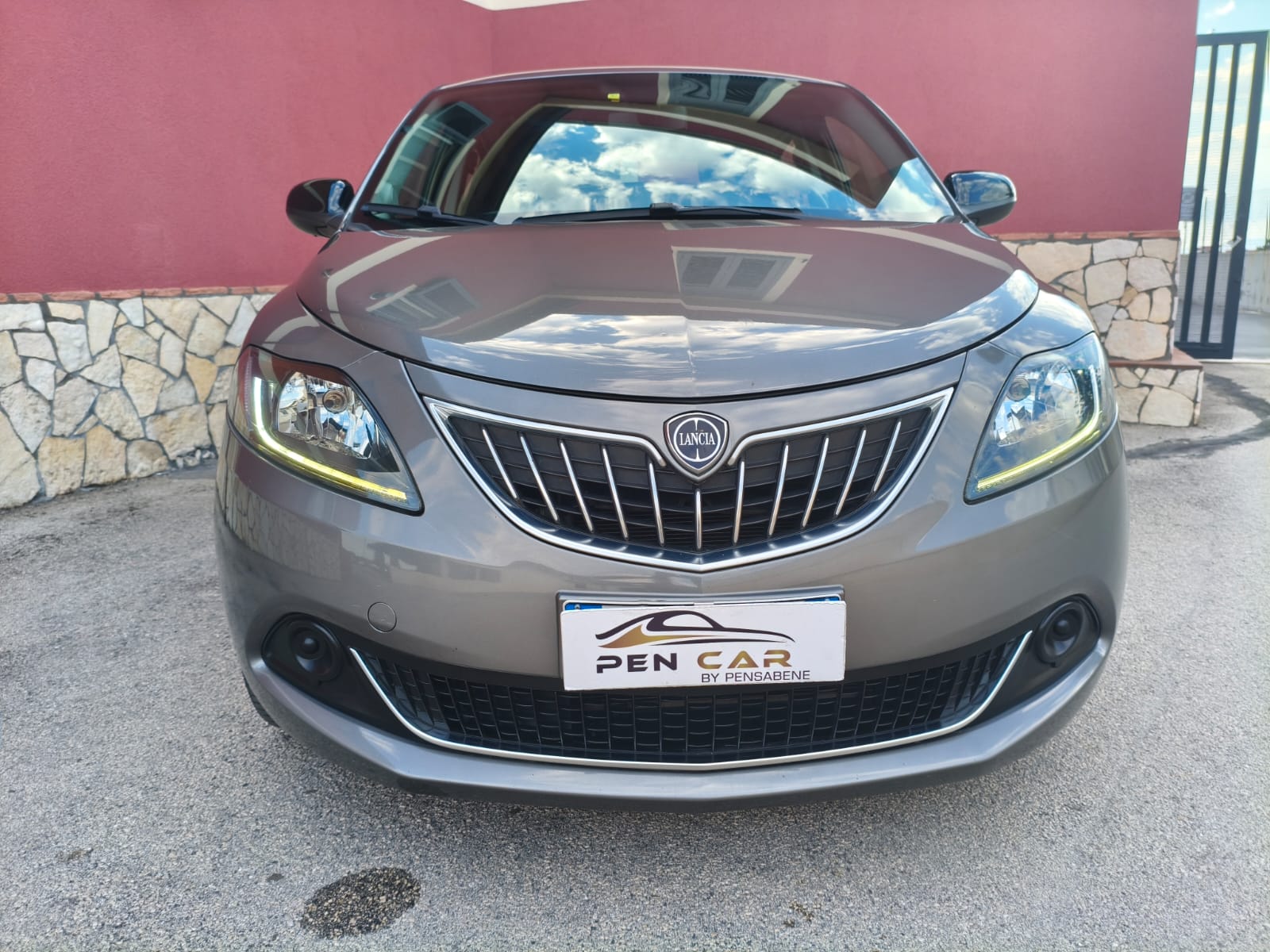 Lancia Ypsilon 1.0 FireFly 5 porte S&S Hybrid UnYc