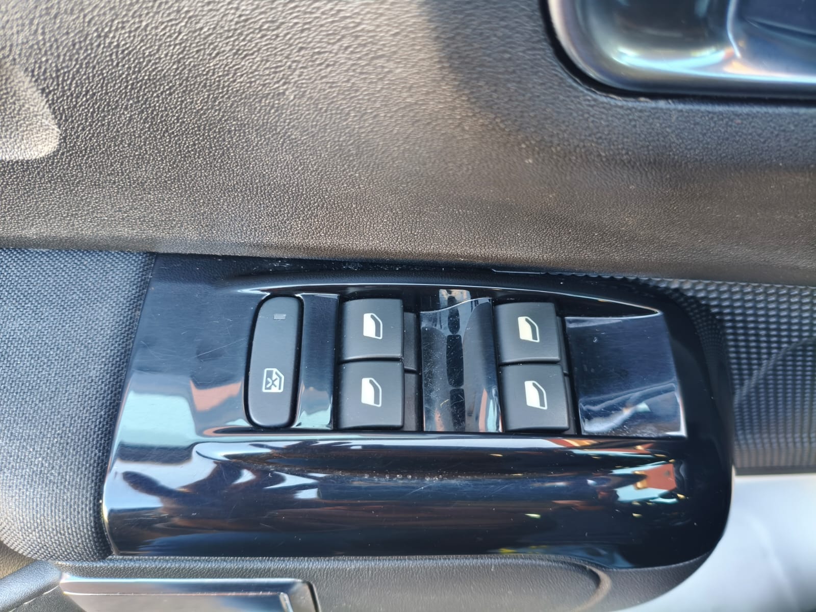 Citroen C3 PureTech 82 Feel - immagine 22