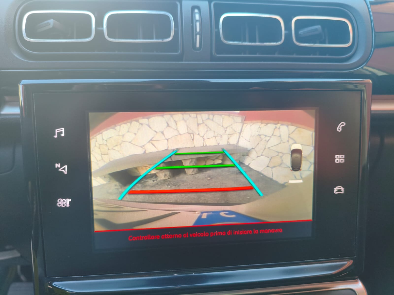 Citroen C3 PureTech 82 Feel - immagine 18