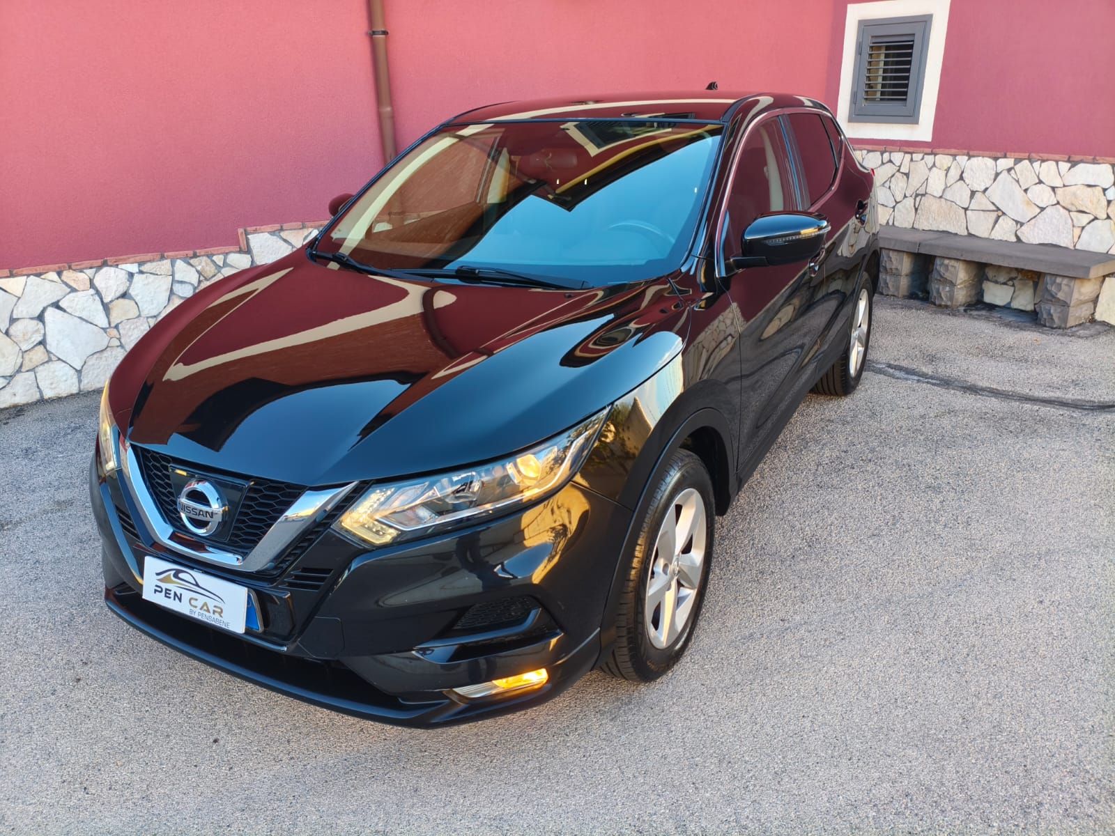 Nissan Qashqai 1.5 dCi Business - immagine 2
