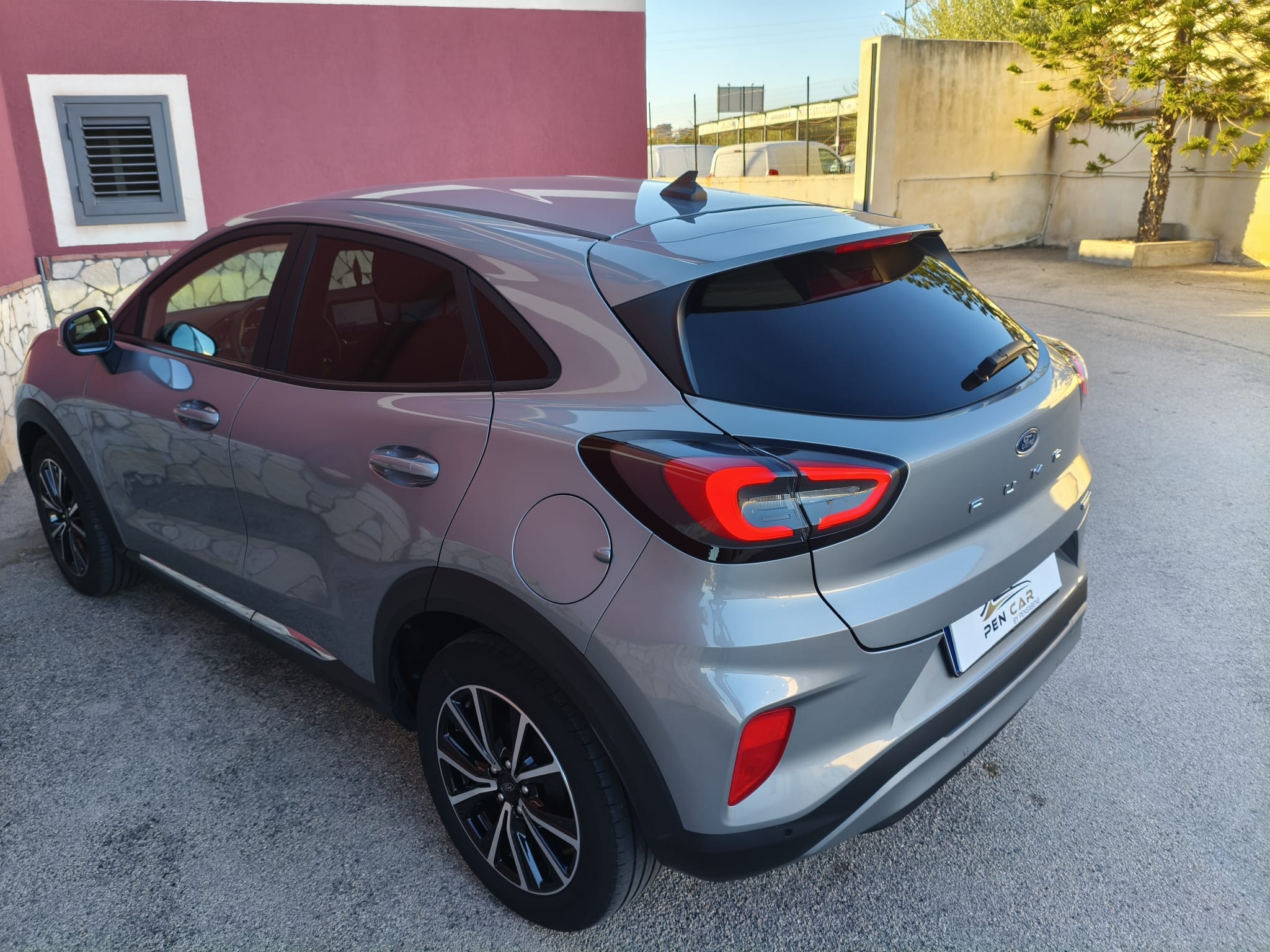 Ford Puma 1.0 EcoBoost Hybrid 125 CV S&S Titanium - immagine 6